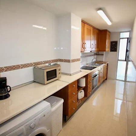 Postiguet Con Balcon Alicante